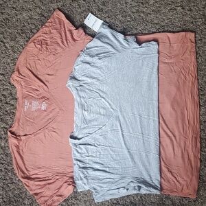 Lot of 2 Nine West Women's Tops